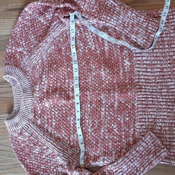 Universal Thread Chunky Knit sweater orange and white small - Picture 2 of 5
